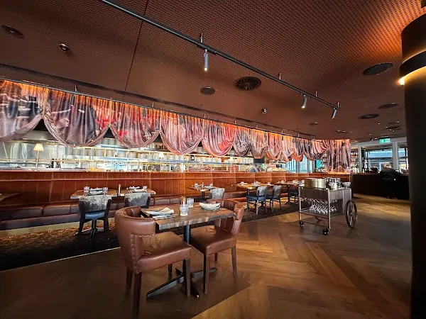6HEAD Perth — Steakhouse restaurant in Western Australia