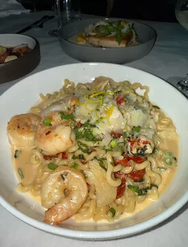 800 Maple — American restaurant in Buffalo