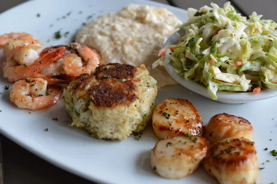 Acme Lowcountry Kitchen — Seafood restaurant in Charleston