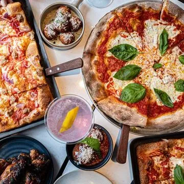 Adrienne's Pizzabar - West Palm Beach — Pizza restaurant in West Palm Beach