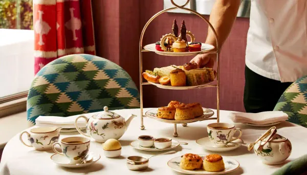 Afternoon Tea at Brumus — Afternoon Tea restaurant in London