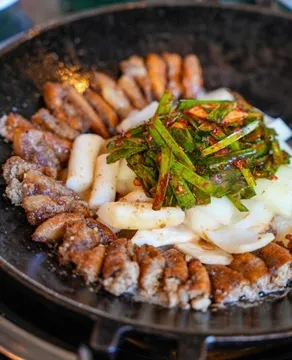 Ahgassi Gopchang - LA — Korean BBQ restaurant in Los Angeles