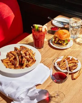 Ajax Tavern — American restaurant in Aspen