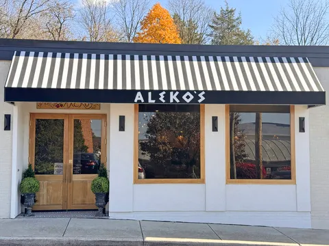 Aleko's — Greek restaurant in Middletown