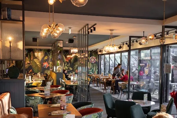 ALEX Hamburg am Rothenbaum — Modern restaurant in Hamburg
