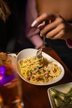 Alibi Bar and Lounge — Italian restaurant in Boston