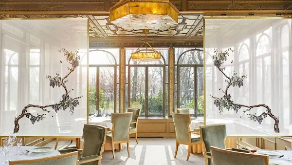 Alléno Paris — French restaurant in Paris