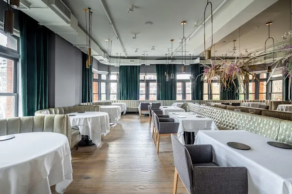 Alo — French restaurant in Toronto