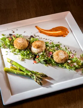 Amiraj — Indian restaurant in Williamsburg