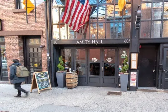 Amity Hall — American restaurant in New York