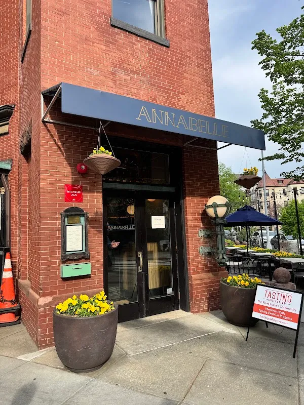 Annabelle — American restaurant in Washington D.C.