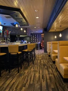 Arizona Pizza Company — Italian American restaurant in Lenox