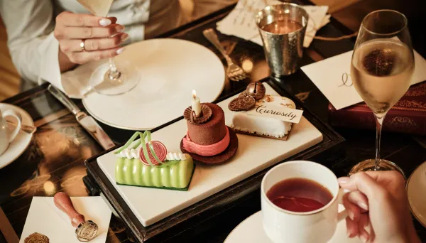 Art Afternoon Tea at Rosewood London — Afternoon Tea restaurant in London