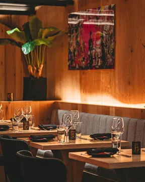 ASSET — Asian restaurant in New York