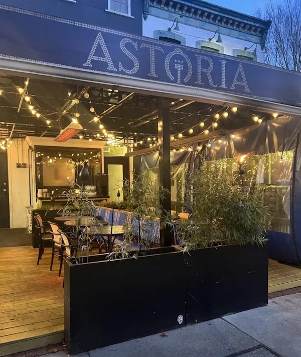 Astoria DC — Chinese restaurant in Washington D.C.