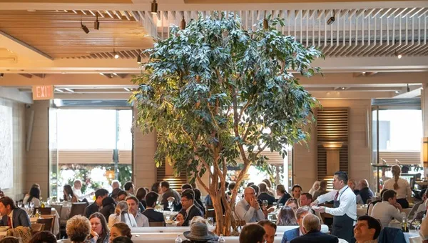 Avra Madison — Greek restaurant in New York