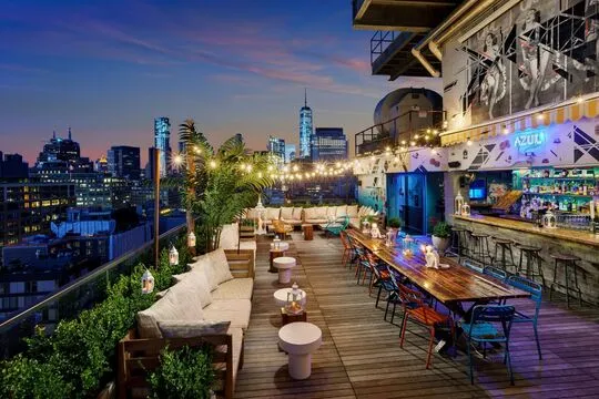Azul on the Rooftop — Rooftop Lounge restaurant in New York