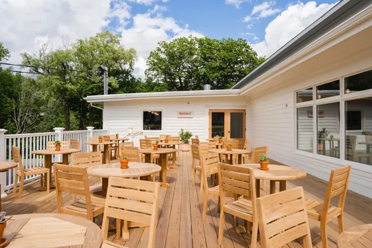 Babblers Restaurant — American restaurant in Windham
