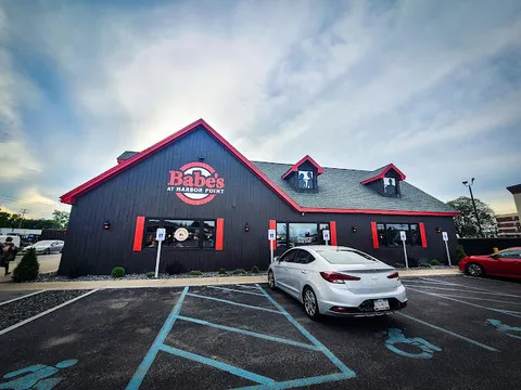 Babe's at Harbor Point — Italian restaurant in Utica