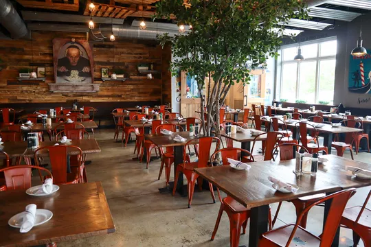 Bacco Centro — Italian & Pizza restaurant in Richboro