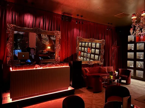 Bar Avoja — Cocktail & Aperitivo Bar restaurant in Los Angeles