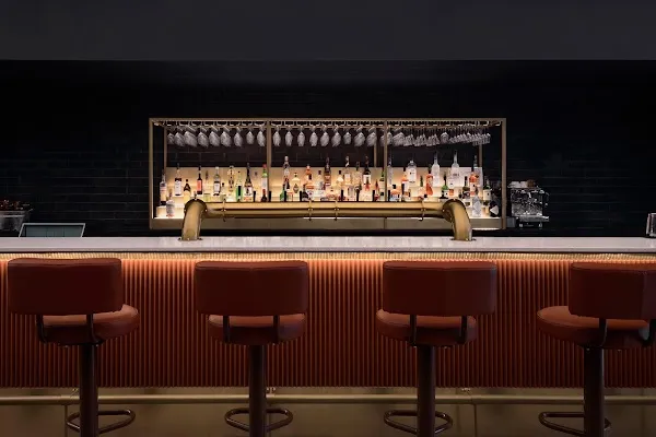 Bar-St-Denis — Canadian restaurant in Montréal