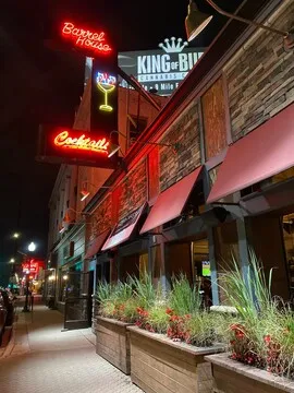 Barrel House — Bar + Grill restaurant in Ferndale