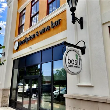 Basil Pizza & Wine Bar — Pizza restaurant in Perrysburg
