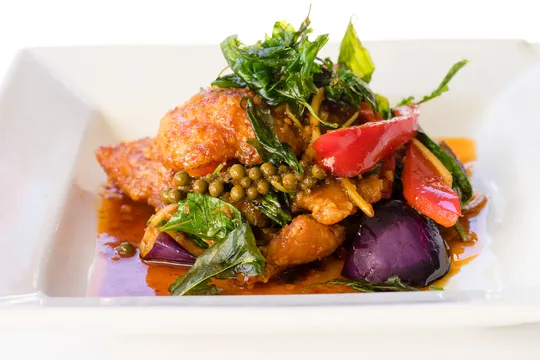 Basil Thai Restaurant & Bar — Thai restaurant in San Francisco