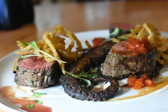 BB's Restaurant — American restaurant in Jacksonville