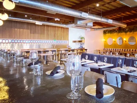 Beach and Brew — American restaurant in Los Angeles