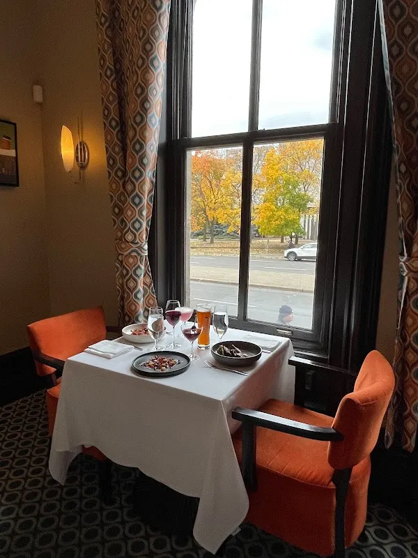 Beckta Dining & Wine Bar — Canadian restaurant in Ottawa