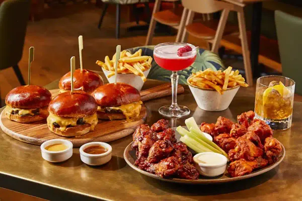 Beechwood — Bar restaurant in London