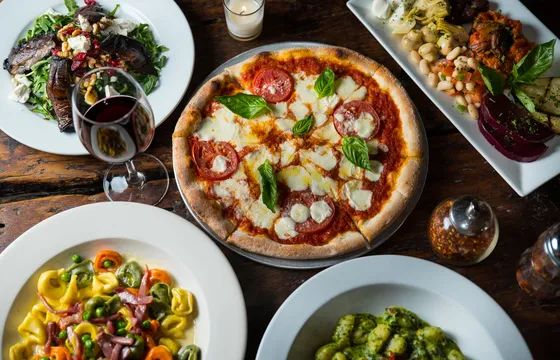 Bella Luna Restaurant — Italian restaurant in New York