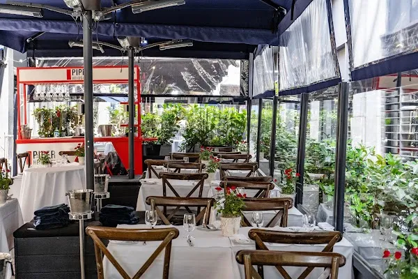 Bentleys Oyster Bar & Grill — Seafood restaurant in London