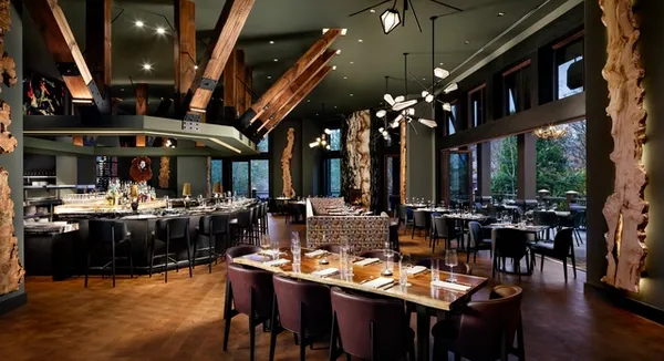 Between The Trees — American restaurant in Greenville