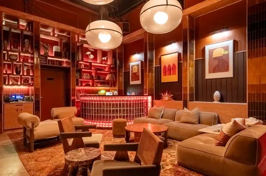 BEYBEY — International restaurant in Miami
