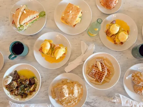 Bishop Block Bottle Shop & Garden — Local restaurant in Port Townsend