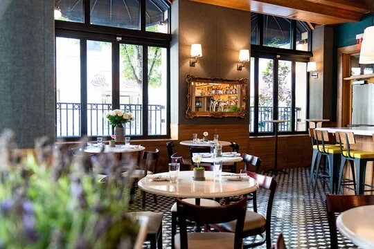 Bistro Alder — Bistro restaurant in Portland