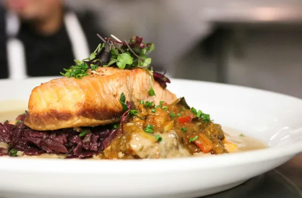 Bistro de la Gare — French restaurant in South Pasadena