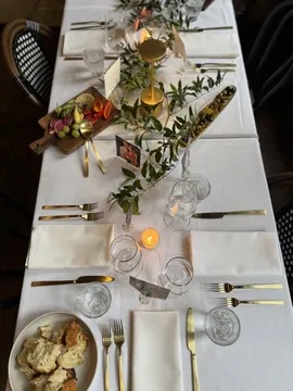 Bistro Ten — French - American restaurant in Beaufort