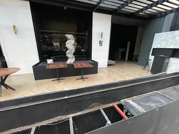 Blanco Bistro Interlomas — Fusion restaurant in Estado de México