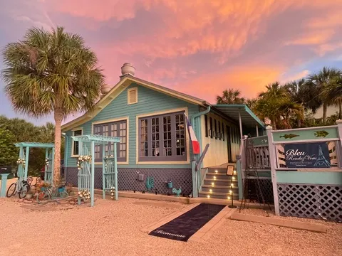 Bleu Rendezvous French Bistro — French Bistro restaurant in Sanibel