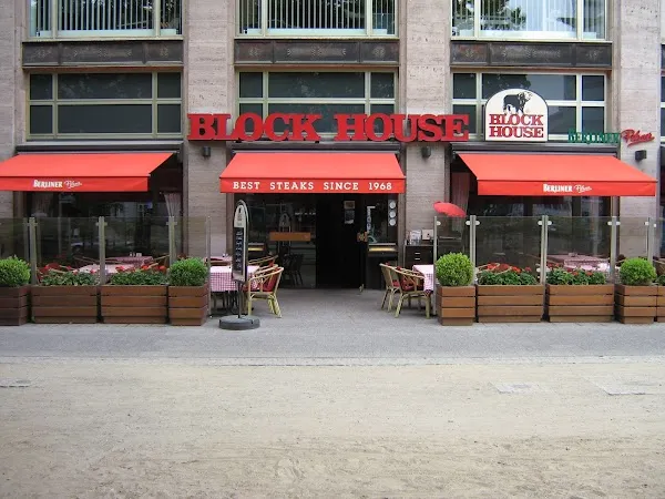BLOCK HOUSE — Steakhouse restaurant in Berlin