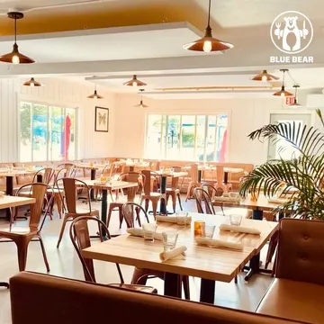 Blue Bear / Della Porta — American/ Southern Italian restaurant in Ellison Bay