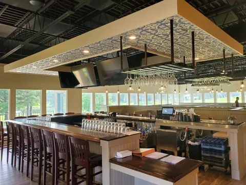 Blue Collar Restaurant, Bar & Catering — American restaurant in Landisville