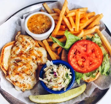 Blue Pointe — Seafood restaurant in Fort Myers