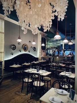 Blue Seafood Bar and Eatery — Seafood restaurant in New York