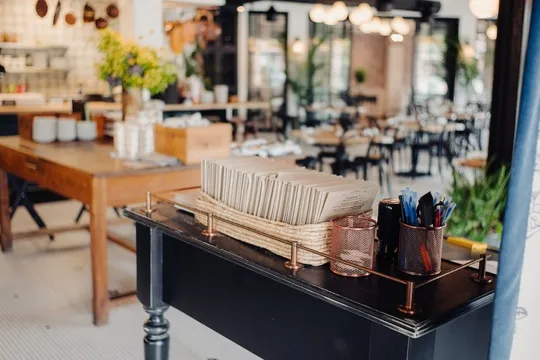 Bluebird — French restaurant in Chapel Hill