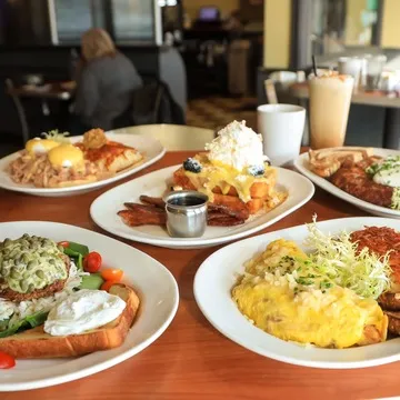 Blue's Egg + Bakery — Brunch restaurant in Milwaukee
